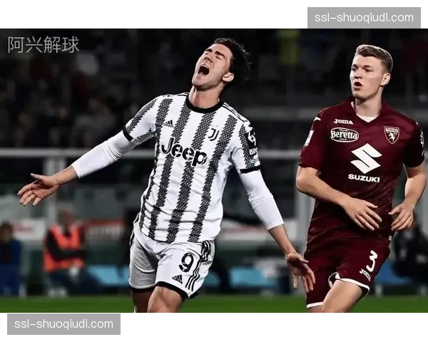 全场战报：恩波利0-0闷平莱切，双方门将发挥出色