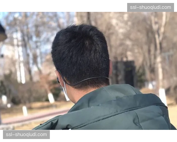 沃尔夫斯堡主场测试“静音区”技术，为敏感人群提供降低现场音量的耳机设备